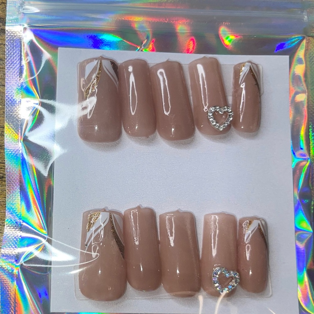 Nude Press-On Nail Set with Gold & Rhinestone Heart Accent